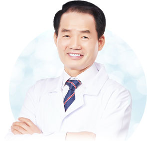 Giáo sư Kim Young Kwi
